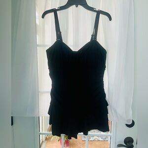 Women’s 1 piece bathing suit by Torrid